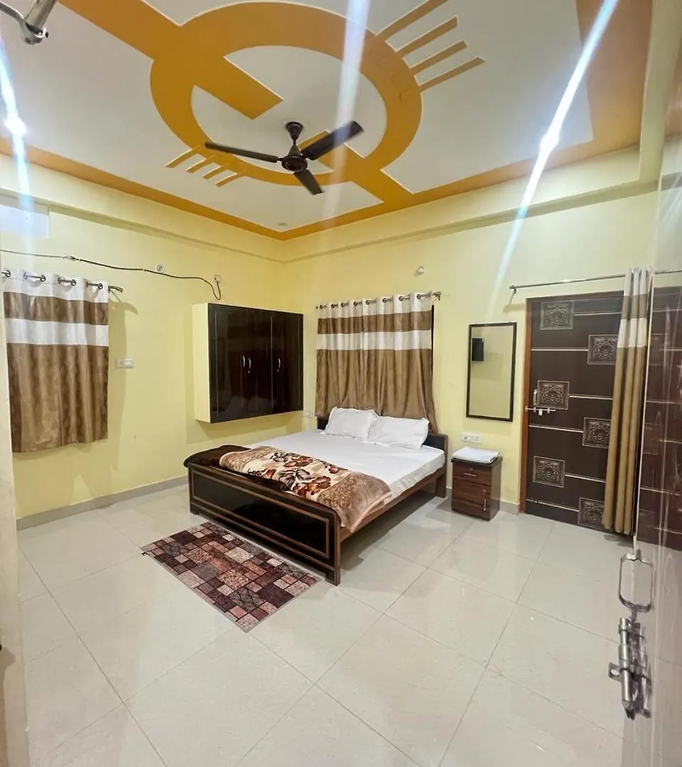 Apartment By Xoyo Varanasi India